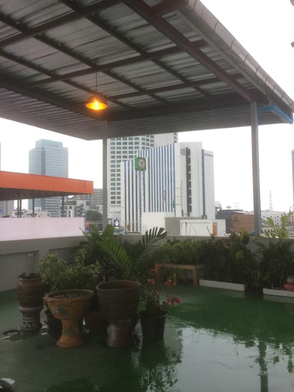 Step One At Bangkok Apartment Exterior foto