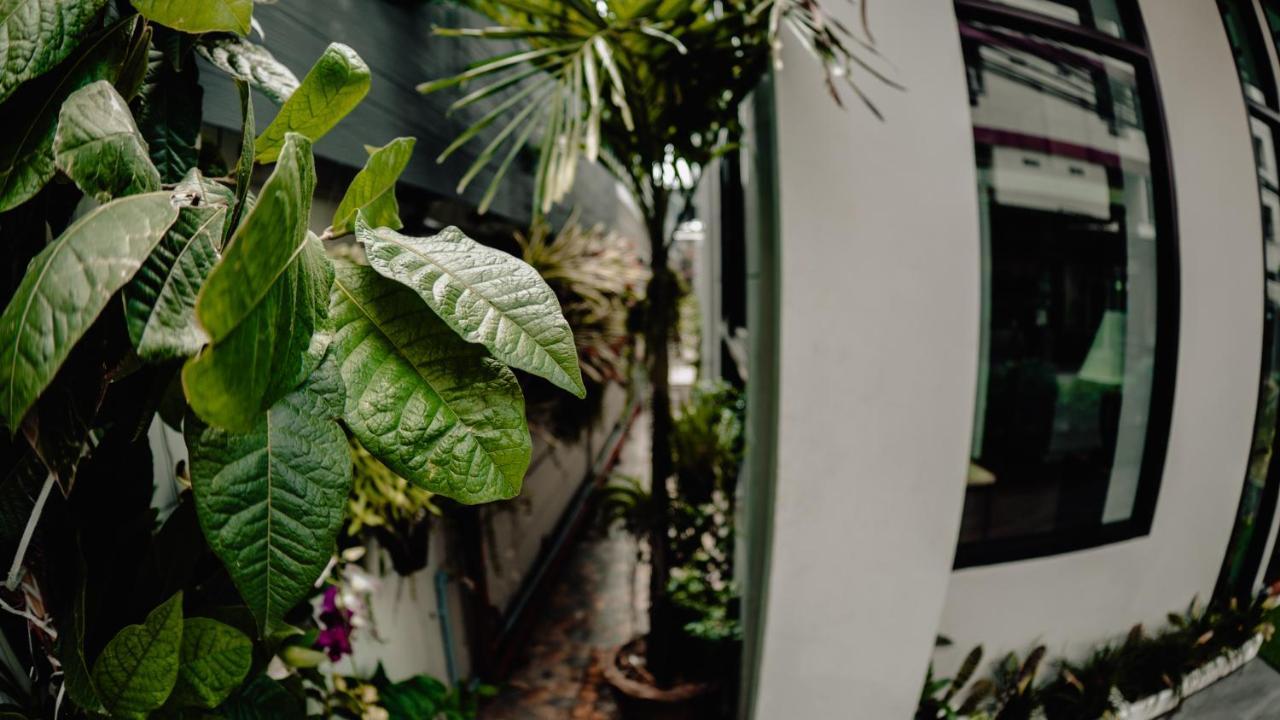 Step One At Bangkok Apartment Exterior foto